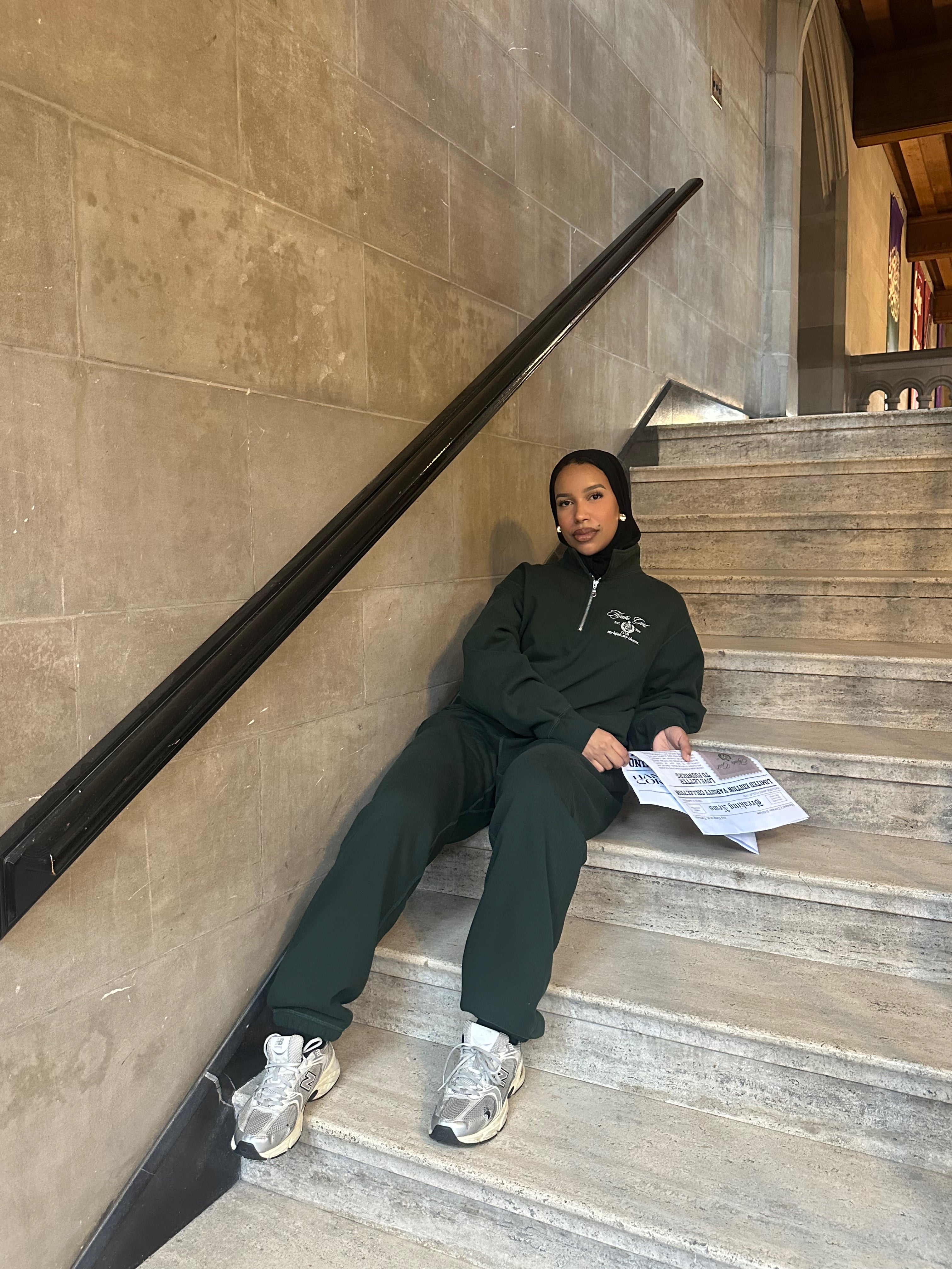 Hijabi Girl Club Quarter Zip in Forest Green