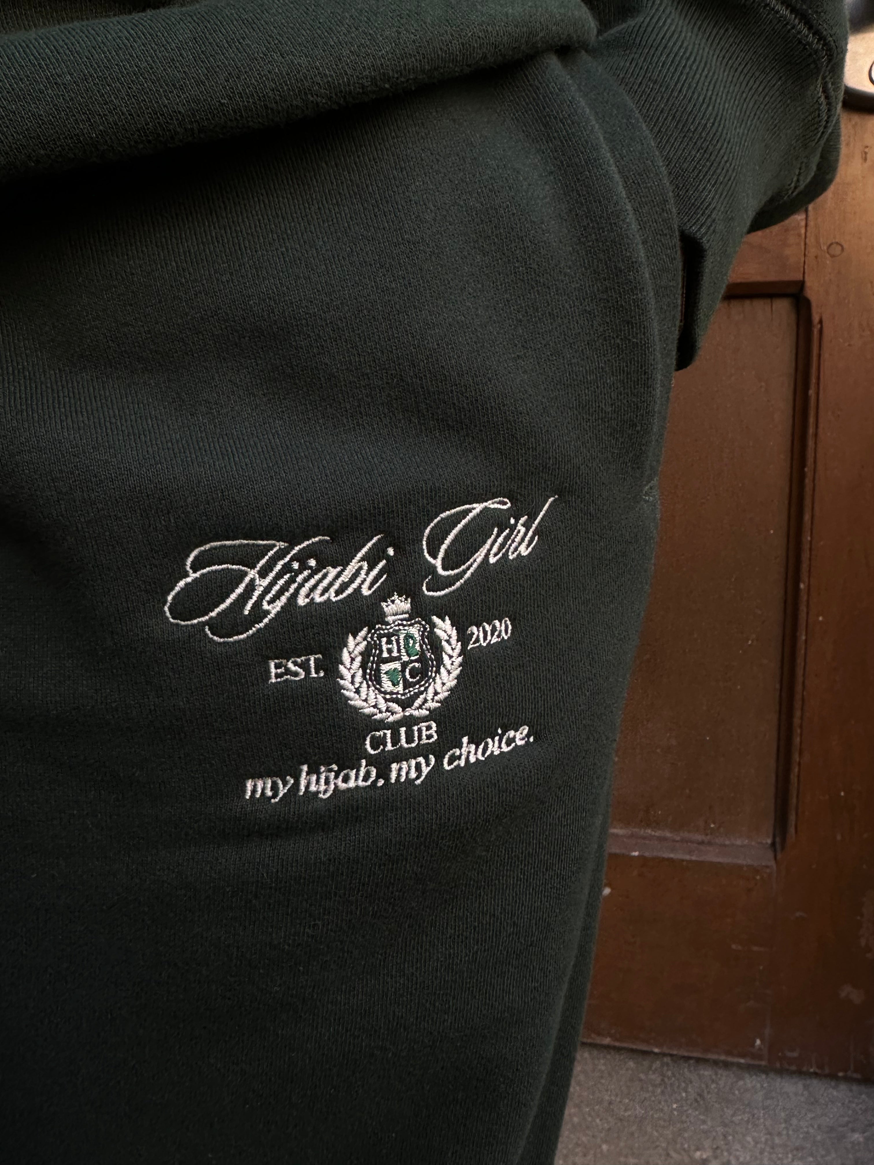 Hijabi Girl Club Sweatpants in Forest Green